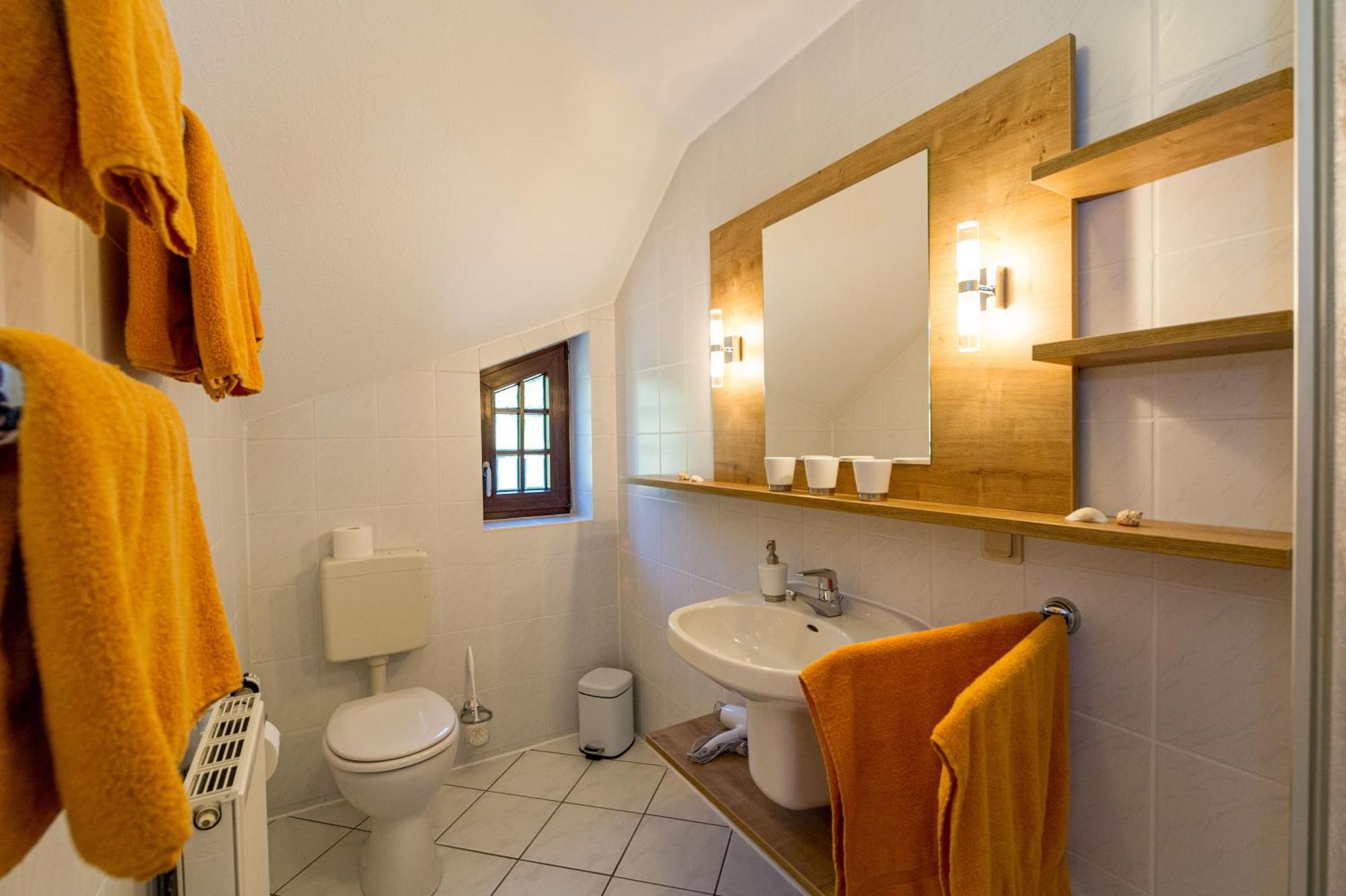 Selliner Ferienappartements Mit Balkon Und Seeblick ภายนอก รูปภาพ